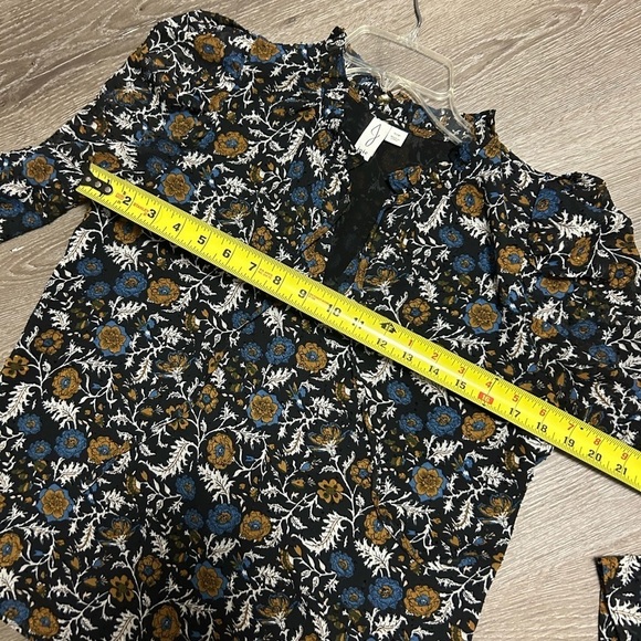 Joie Swiss Dot Dark Floral Print Ruffled Split Tie Neck Blouse Lined Size Small - Picture 5 of 12